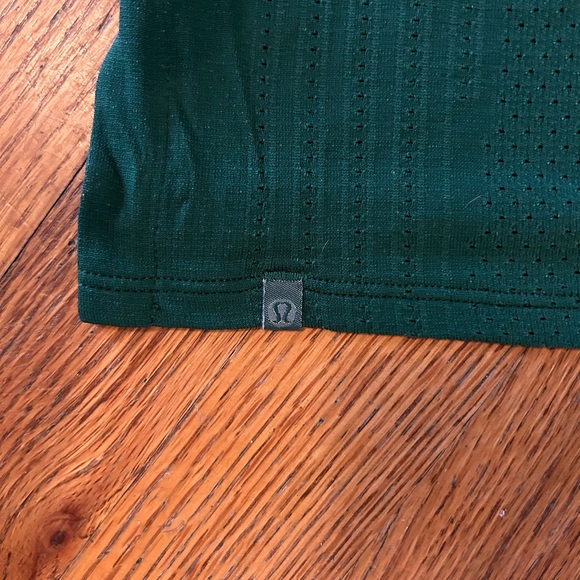 Lululemon Athletic Tank - Picture 3 of 3